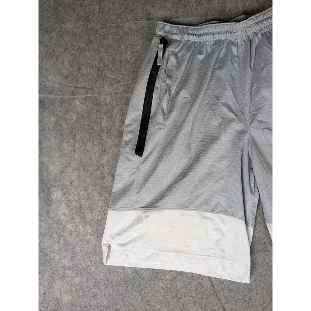 Nike Dri-FIT Basketball Shorts Grey White Athletic Gym Training 5519